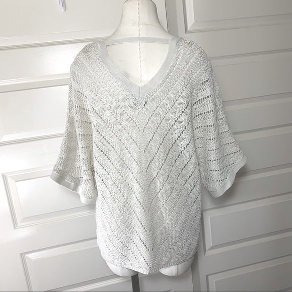 guilty Minimalist Crochet Knit Beige Loose fit Shirt Knotted Front V Neck L - Picture 7 of 10